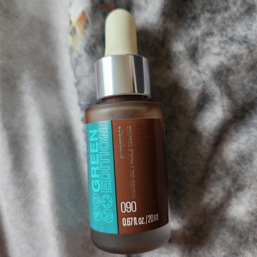 Maybelline Green Edition Tinted Oil #090